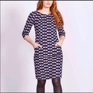 Boden Navy Blue Swan Print Corduroy Dress - 2P